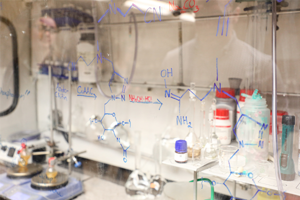 Molecules written on plexiglass