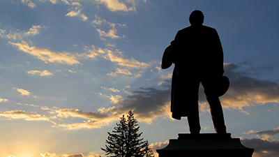 Marcus Daly statue view 2
