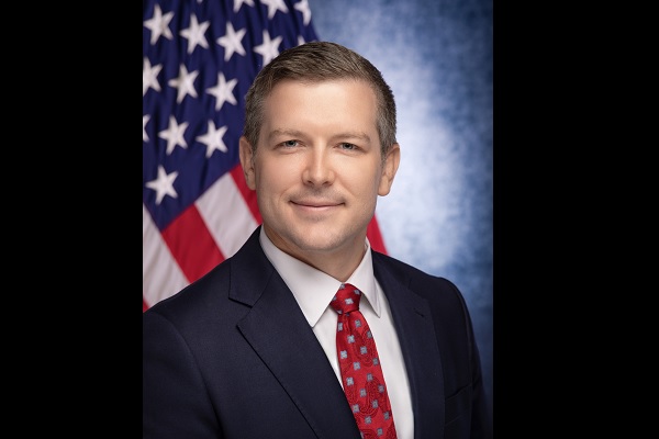 !Kyle Haustveit headshot