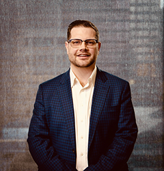 Justin Weinkauf headshot